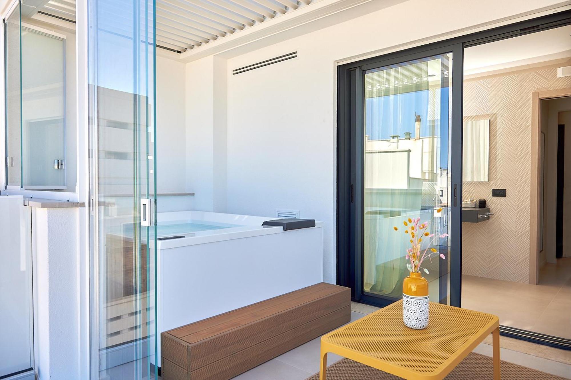 White Coast Hotel Polignano a Mare Eksteriør billede